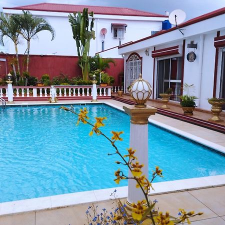 Talata-maty Petite Flower Guest House מראה חיצוני תמונה
