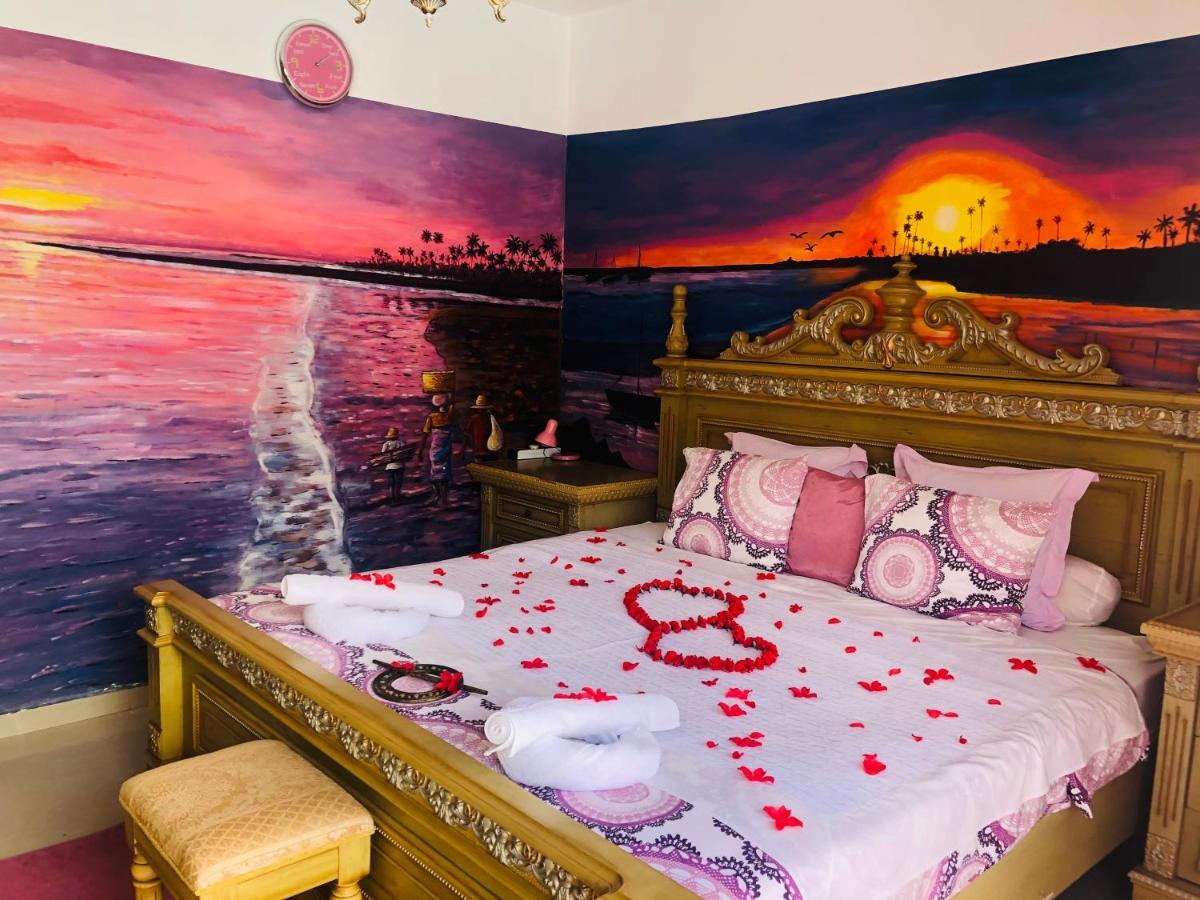 Talata-maty Petite Flower Guest House מראה חיצוני תמונה